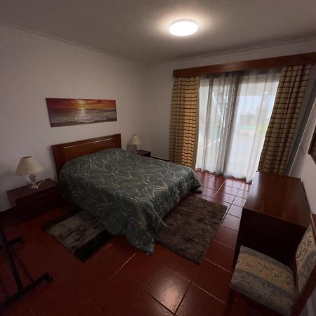 Alojamento Vila Flor Praia da Vitória Esterno foto